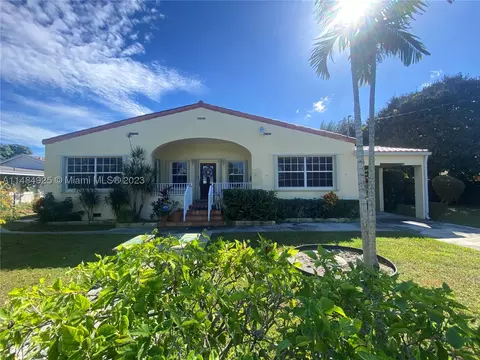 3626 NW 3rd St, Miami, FL 33125