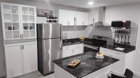 12 Richmond B #12, Deerfield Beach, FL 33442