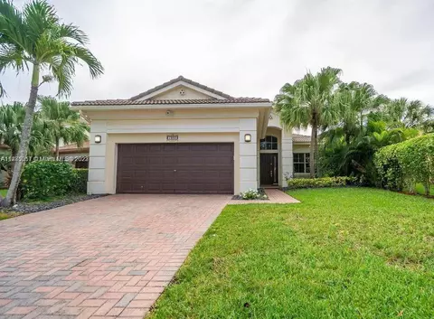 7833 NW 124th Ter, Parkland, FL 33076