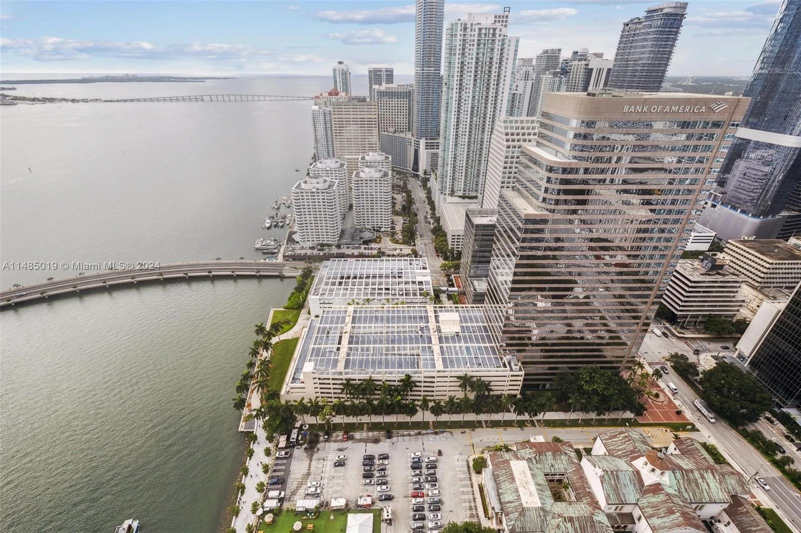 495 Brickell Ave Unit 4605  