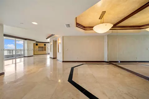 Undisclosed, Aventura, FL 33180
