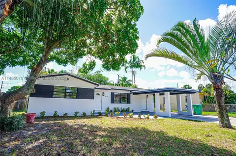 3110 NW 4th Ct, Lauderhill, FL 33311