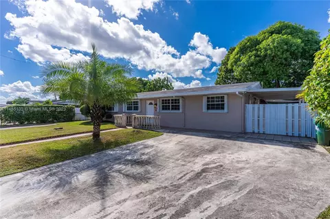 18000 NW 47th Ct, Miami Gardens, FL 33055