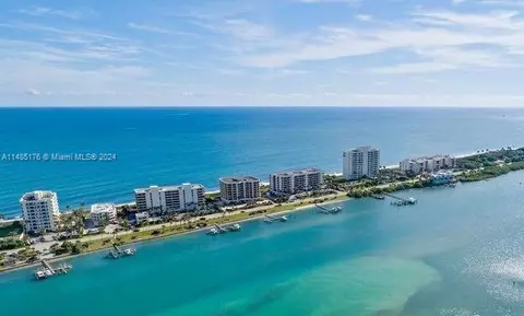 View/Area - 19670 Beach Rd #PHC2, Tequesta, FL 33469 photo 6 of 18