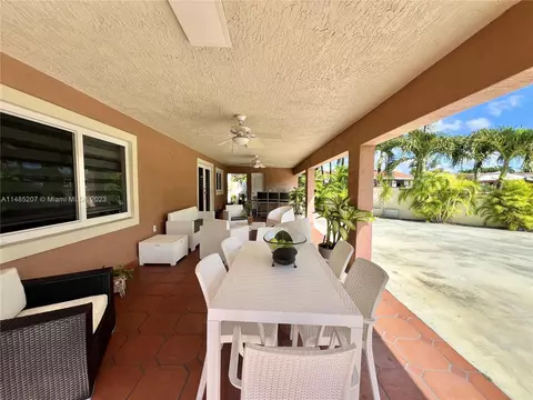 6455 W 18th Ave, Hialeah, FL 33012 photo 9