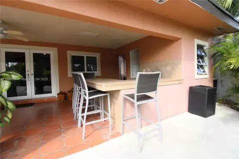 6455 W 18th Ave, Hialeah, FL 33012 photo 44