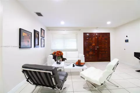 6455 W 18th Ave, Hialeah, FL 33012 photo 20
