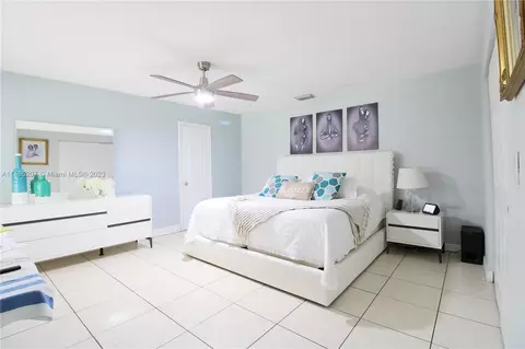 6455 W 18th Ave, Hialeah, FL 33012 photo 33