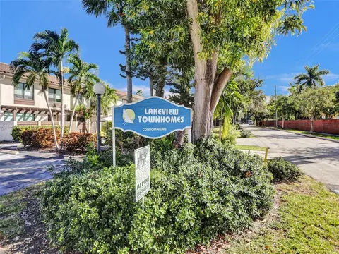 2723 NE 164th St #77, North Miami Beach, FL 33160