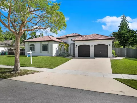 20535 SW 133rd Ct, Miami, FL 33177