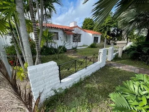 9032 Froude Ave, Surfside, FL 33154