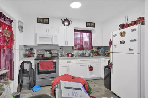 324 E 34th St, Hialeah, FL 33013 photo 26
