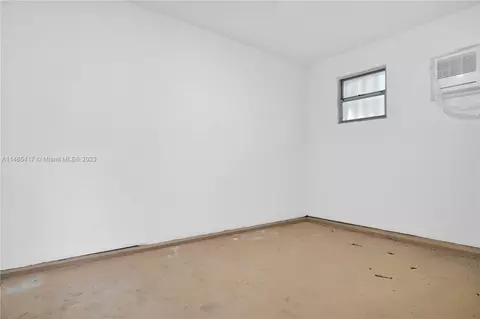 324 E 34th St, Hialeah, FL 33013 photo 22