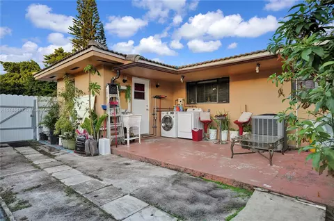 324 E 34th St, Hialeah, FL 33013 photo 30
