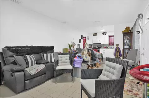 324 E 34th St, Hialeah, FL 33013 photo 24