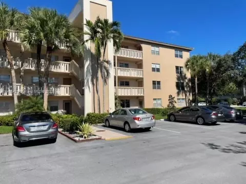 3304 Aruba Way #G2, Coconut Creek, FL 33066