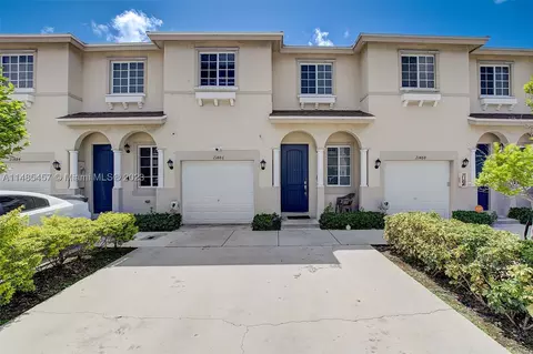 21486 NW 14th Ct, Miami Gardens, FL 33169