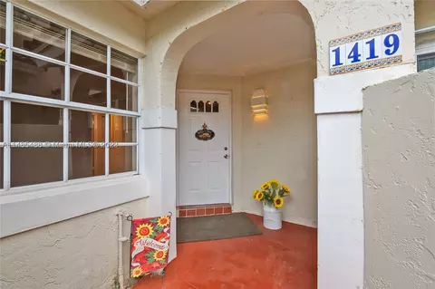 1419 Cottonwood Cir #1419, Weston, FL 33326