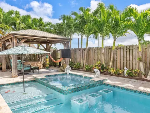 12894 SW 283rd Ln, Homestead, FL 33033