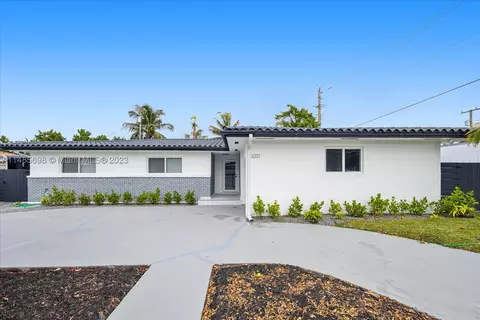 3201 NW 80th St, Miami, FL 33147