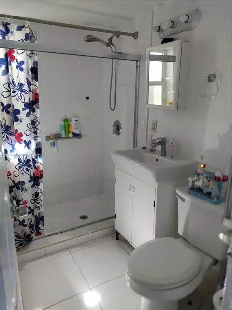 Bath - 640 E 14th St, Hialeah, FL 33010 photo 1 of 1