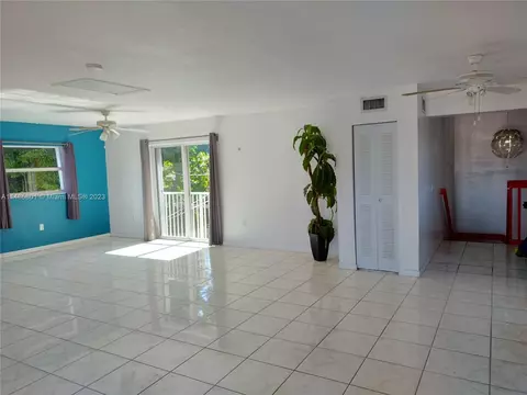 Other - 640 E 14th St, Hialeah, FL 33010 photo 7 of 10