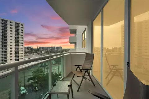 3001 S Ocean Dr #739, Hollywood, FL 33019