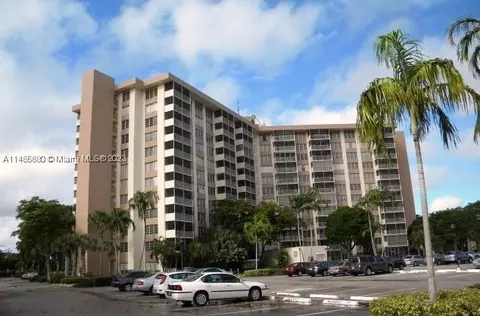 10777 W Sample Rd #509, Coral Springs, FL 33065