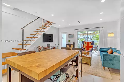 798 Crandon Blvd #42-C, Key Biscayne, FL 33149