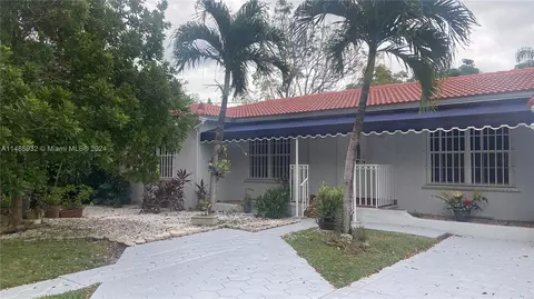 3711 SW 1st Ave, Miami, FL 33145