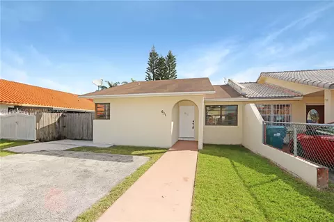 611 SW 115th Ave, Sweetwater, FL 33174