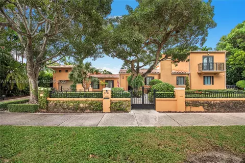 1101 S Alhambra Cir, Coral Gables, FL 33146