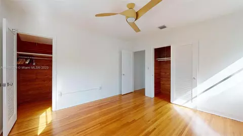Undisclosed, Surfside, FL 33154 photo 14