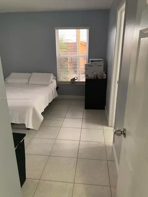 6095 W 18th Ave #S, Hialeah, FL 33012 photo 11