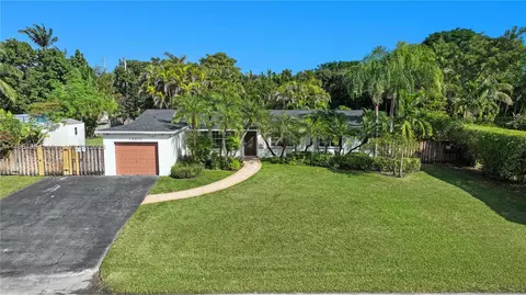 14451 SW 99th Ave, Miami, FL 33176