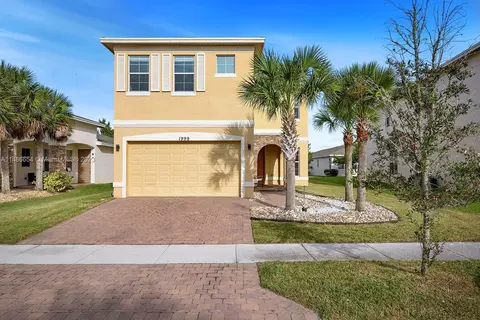 1999 NW Cataluna Cir, Port Saint Lucie, FL 34986