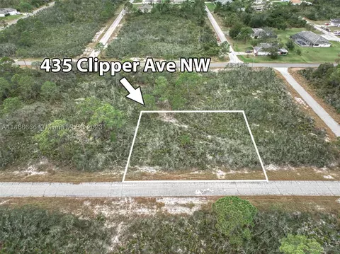 435 Clipper Ave, Lake Placid, FL 33852