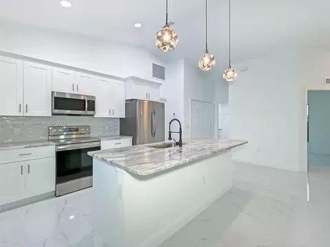 7978 18th Pl, Labelle, FL 33935 photo 2