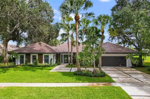 4167 Live Oak Blvd, Delray Beach, FL 33445