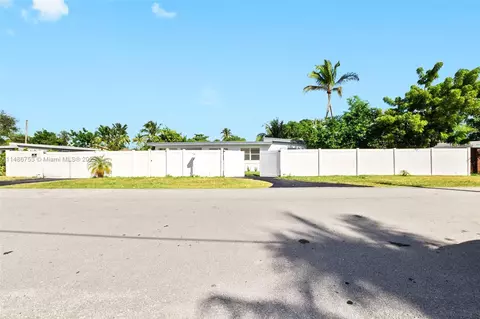 2629 SW 6th Ct, Fort Lauderdale, FL 33312