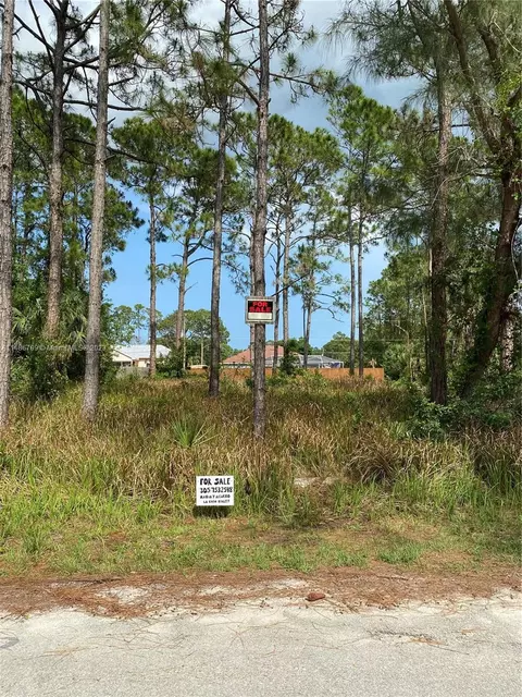 863 SW Kalif Ave SW, Palm Bay, FL 32908