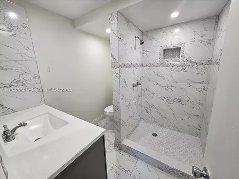 10090 NW 80th Ct #1216, Hialeah Gardens, FL 33016