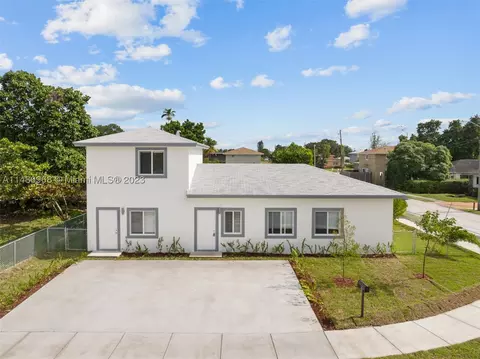 7415 NW 17th Ct, Miami, FL 33147