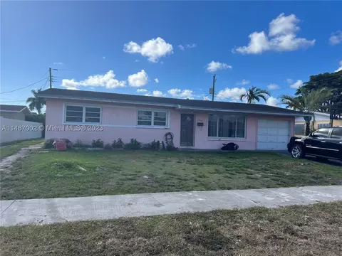 10300 SW 50th Ter, Miami, FL 33165