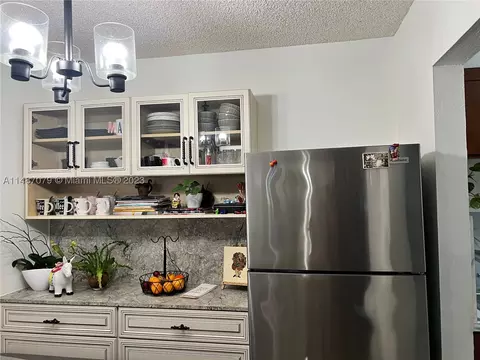 6620 W 2nd Ct #406, Hialeah, FL 33012