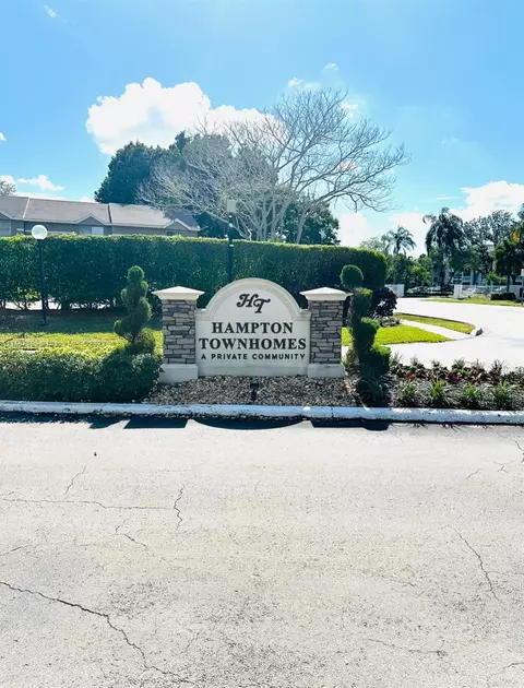 1431 Sussex Dr, North Lauderdale, FL 33068