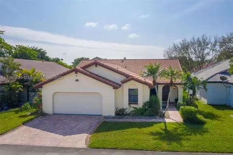 2205 Charleston, Weston, FL 33326