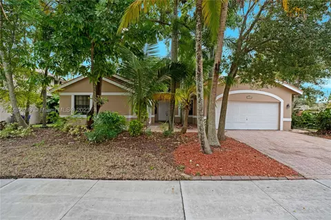 18300 NW 16th St, Pembroke Pines, FL 33029