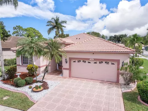 7814 NW 78th Ave, Tamarac, FL 33321