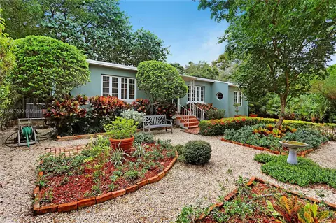 1410 Plunkett St, Hollywood, FL 33020